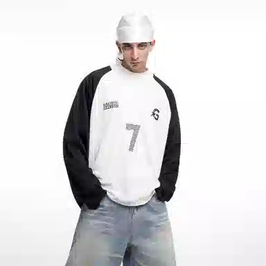 MT99 Striped V-Neck Long Sleeve Tee