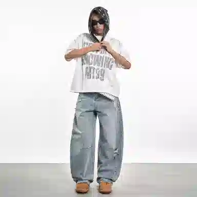 MT99 High Street Vintage Distressed Jeans