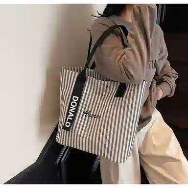 XOKY Tote