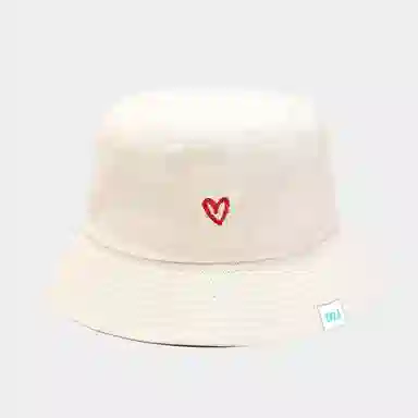 心水好物 户外休闲运动防晒遮阳太阳帽日系纯色简约爱心刺绣 棉   渔夫帽 男女同款情侣款