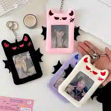 心水好物 小恶魔系列公交卡照片书包背包 聚酯纤维 挂件 男女同款情侣款