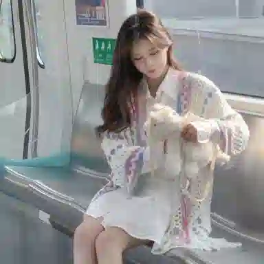 心水好物 民族风旅游连帽彩色流苏外搭保暖 聚酯纤维 披肩 女款