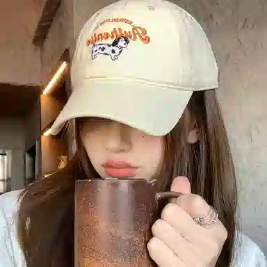 心水好物 卡通小狗刺绣字母百搭遮阳帽大头显脸小 棉 鸭舌帽 男女同款情侣款