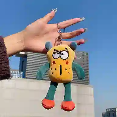 心水好物 卡通可爱搞怪大眼小怪兽玩具学生公仔玩偶包包挂饰 毛绒 挂件 男女同款情侣款