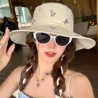 心水好物 精致刺绣小狗 遮阳防晒百搭显脸小 棉 渔夫帽 女款