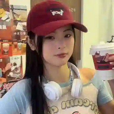 心水好物 卡通小狗刺绣字母百搭遮阳帽大头显脸小 棉 鸭舌帽 男女同款情侣款