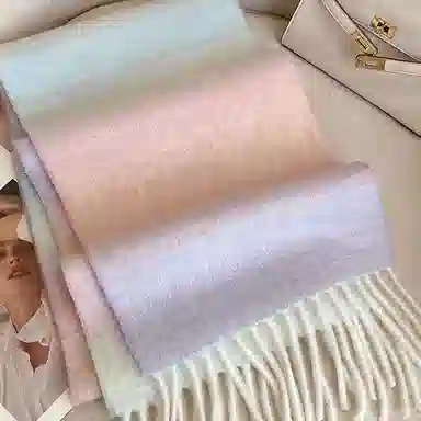 心水好物 款秋冬百搭高级感渐变色蓬松透气保暖流苏 羊毛 绒线围巾 男女同款情侣款