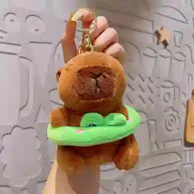 心水好物 卡皮巴拉游泳圈系列玩偶儿童玩具毛绒书包背包挂饰 聚酯纤维 挂件 男女同款情侣款