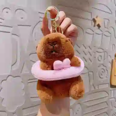 心水好物 卡皮巴拉游泳圈系列玩偶儿童玩具毛绒书包背包挂饰 聚酯纤维 挂件 男女同款情侣款