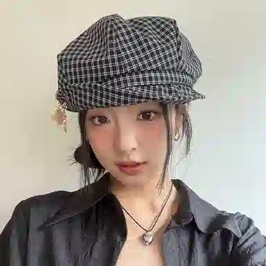 心水好物 韩式优雅千鸟格纹显脸小可爱别针卷边时尚文艺 棉 贝雷帽 女款