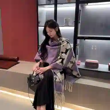 心水好物 驯鹿双面旅行外搭高级感保暖流苏围巾斗篷 聚酯纤维 披肩 女款