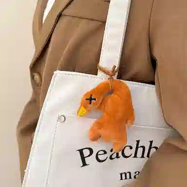 心水好物 吱吱叫可爱烤鸭少女心鸭子背包玩偶公仔小挂饰 毛绒 挂件 男女同款情侣款