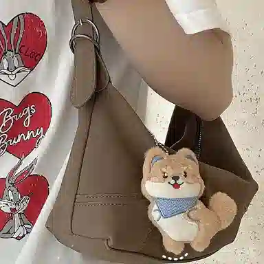 心水好物 小狗卡通玩偶可爱柴犬狗狗学生包包公仔 毛绒 挂件 男女同款情侣款