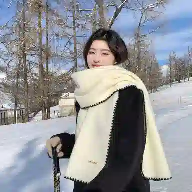 心水好物 羊毛混纺 韩系冬季氛围感锁边保暖防寒软糯亲肤 绒线围巾 男女同款情侣款