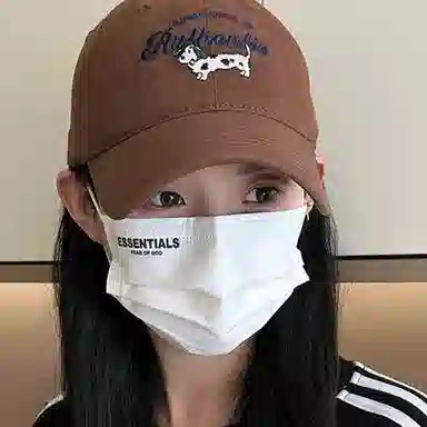 心水好物 卡通小狗刺绣字母百搭遮阳帽大头显脸小 棉 鸭舌帽 男女同款情侣款