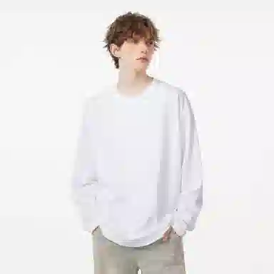 FORHUG T