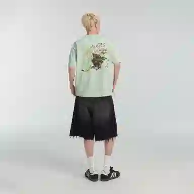 DANGEROUSPEOPLE T