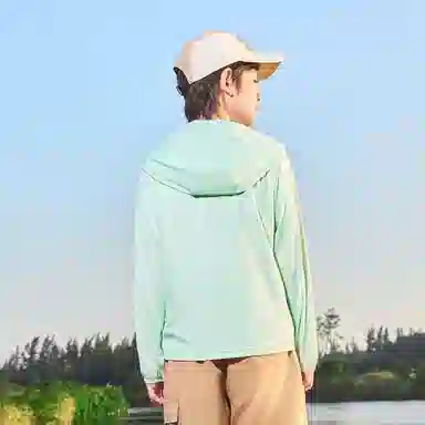 鸿星尔克儿童户外服 连帽纯色亲肤 青少年