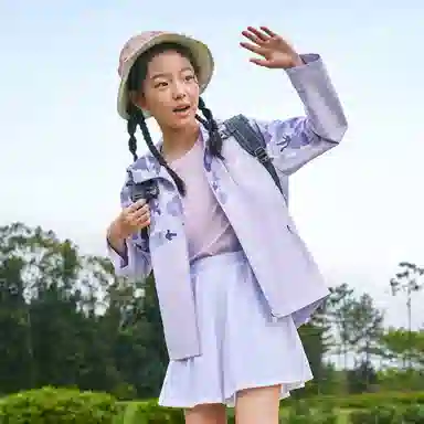 鸿星尔克儿童大衣 户外系列 亲肤百搭舒适 光谱紫 青少年