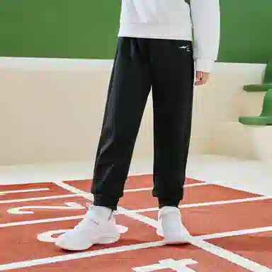 大童 鸿星尔克儿童 束脚亲肤简约柔软休闲针织运动裤 黑色