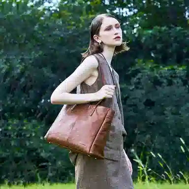 Hush Puppies POTTERY