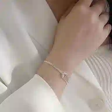 Modern Miracle ins S925