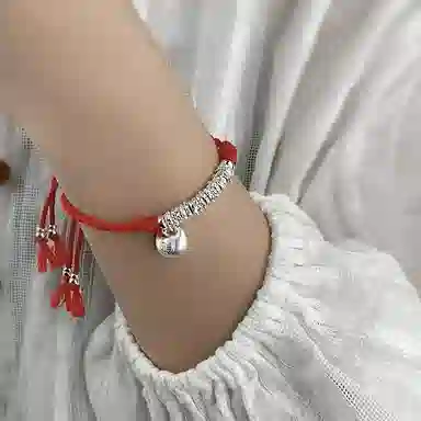 S925