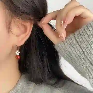 S925