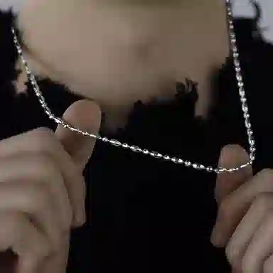 S925