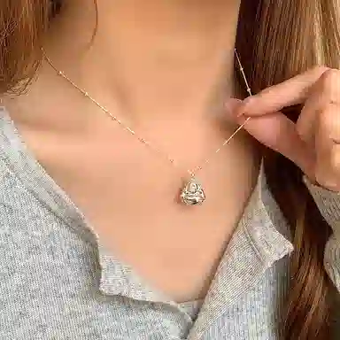 S925