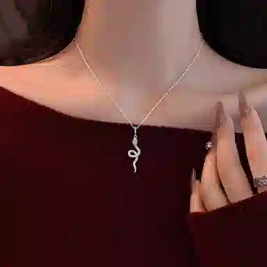 S925