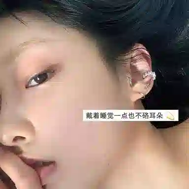990