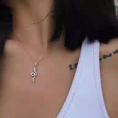S925