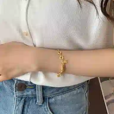 S925