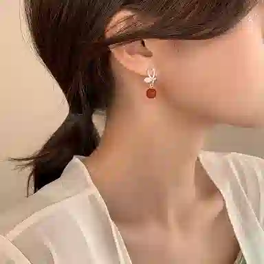 S925
