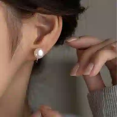 S925
