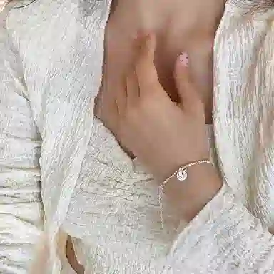 S925