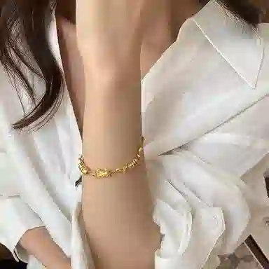 S925