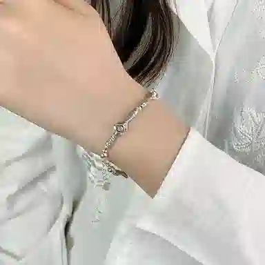 S925