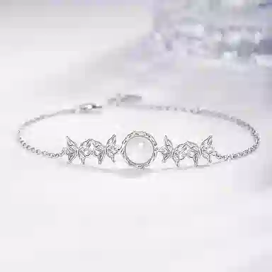 金大福 连荔枝蝴蝶 森系小清新小众设计白月光精致浪漫简约时尚精致百搭高级经典约会通勤可调节手饰#好运 玉髓 手链 女款