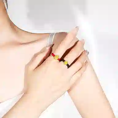 990