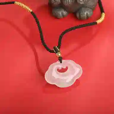 金大福 祥云如意平安锁吊坠 国潮新中式复古长命锁玉佩轻奢平安顺遂小众高级感设计锁骨链#好运 玉髓 项链 男女同款情侣款