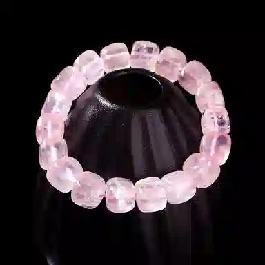 金大福 简约气质甜美招财旺桃花平安顺遂小众轻奢高级感梦幻 #好运 粉水晶 手串 女款