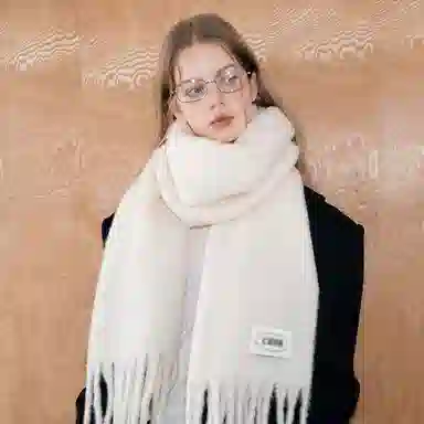 北极绒 韩版纯色百搭高级感软糯两用保暖防寒 聚酯纤维 绒线围巾 男女同款情侣款