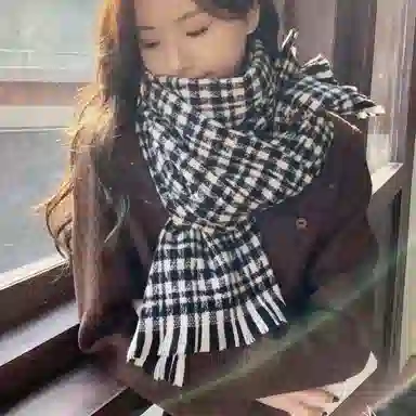 北极绒 新款高级感 经典百搭格子 秋冬季护颈两用 聚酯纤维 绒线围巾 男女同款情侣款