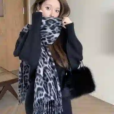 北极绒 高级感豹纹秋冬设计感流苏加厚披肩新款千禧辣妹保暖氛围感围脖韩系 绒线围巾 男女同款情侣款