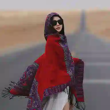 北极绒 旅行拍照穿搭民族风披风 披肩 女款