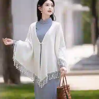 北极绒 复古古风高级感蕾丝镂空流苏外搭潮流百搭气质优雅日常出游 披肩 女款