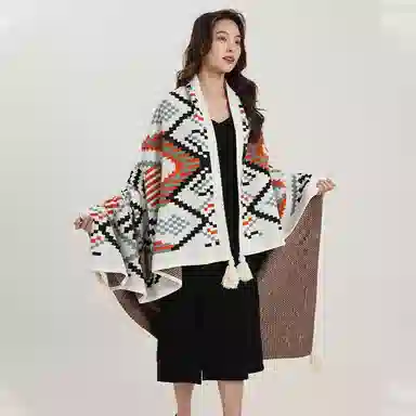 北极绒 波西米亚风外搭保暖披风民族风斗篷盖毯坐垫 披肩 女款