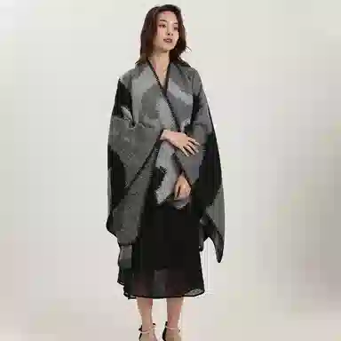 北极绒 高级感保暖针织慵懒风气质外搭斗篷 披肩 女款